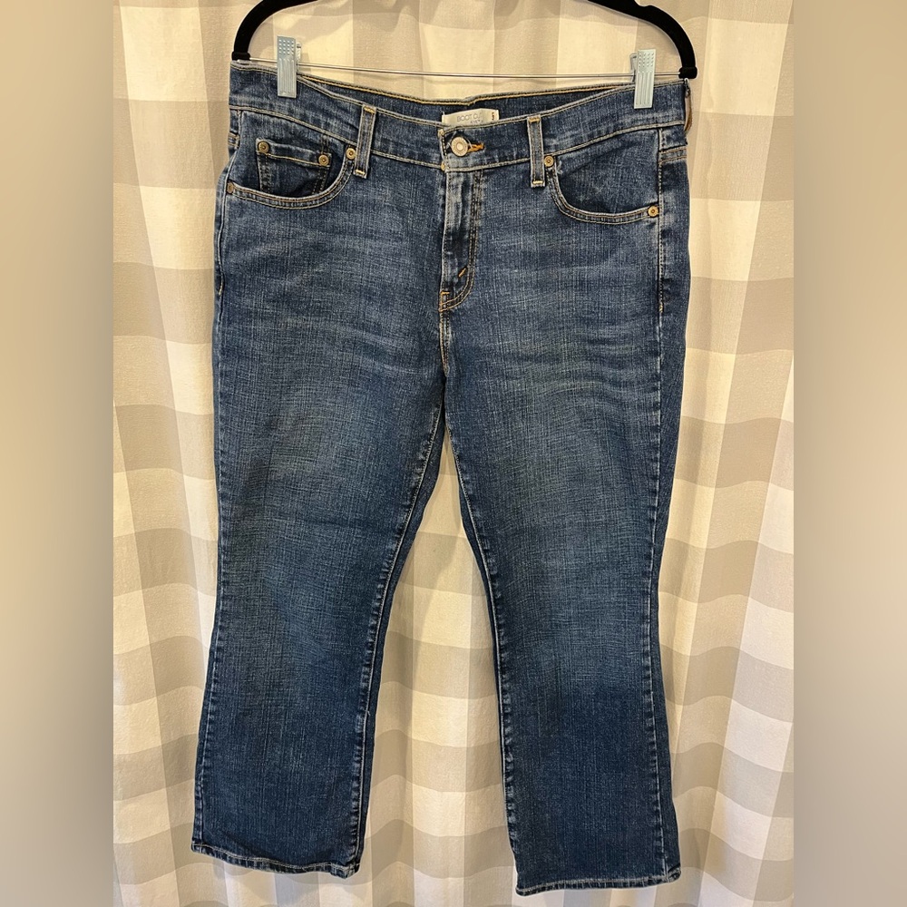 Levi's Women's 515 Bootcut Classic Denim Jeans
